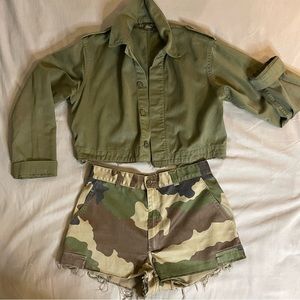 2 PCs Vintage Cinemachine Shoppe in PARiS, FR Jacket & Miniskirt